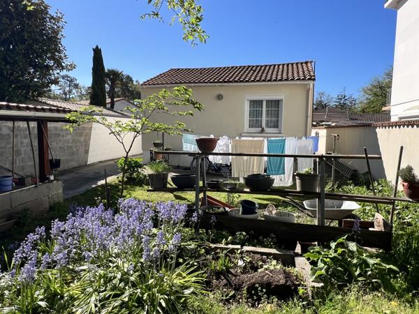 ROYAN - QUARTIER DU PARC - MAISON INDEPENDANTE AVEC JARDIN