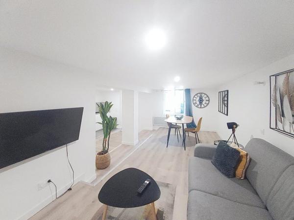 Location / Appartement T2