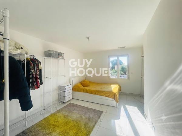 MAUGUIO Maison contemporaine de 4 pièces de 112 m² piscinable