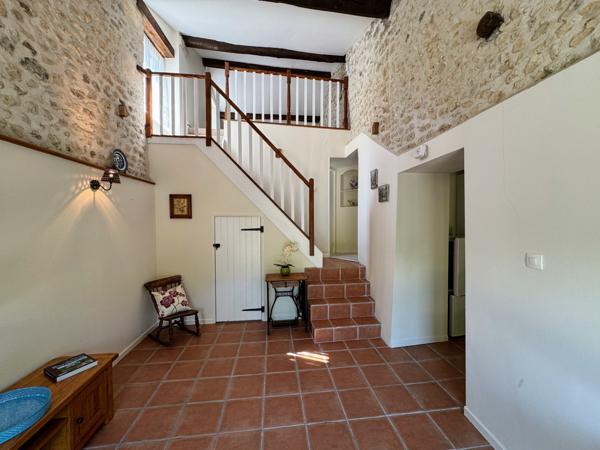Maison à vendre à Montmoreau (16190) - Charente
