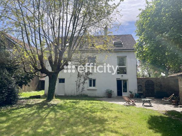 Maison 7 pièces - 174 m²