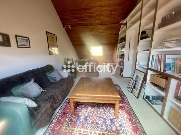 Maison 7 pièces - 174 m²