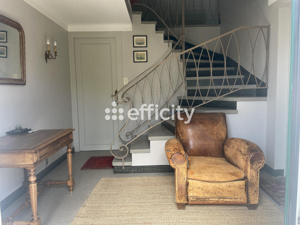 Maison 7 pièces - 174 m²