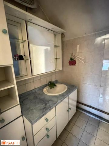 A 3 mn du centre de SENS avec toutes les commodités