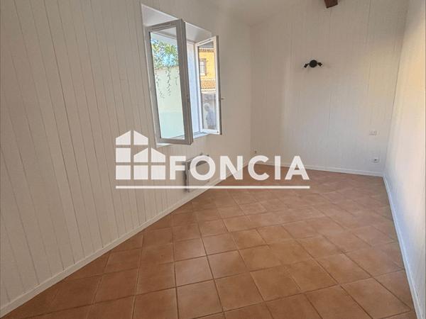 Location Appartement 3 pièces 55 m² - 27 BOULEVARD DU MOURILLON Gareoult 83136
