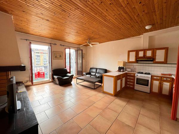 Appartement à vendre    3 pièces • 62 m2 Sète