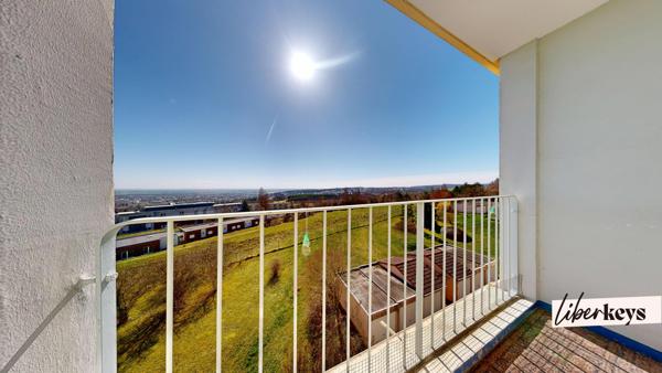 Dernier étage avec vue – T3 lumineux dans un écrin de verdure