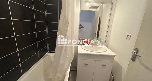 Location Appartement meublé 2 pièces 40.4 m² - Marseille 13010