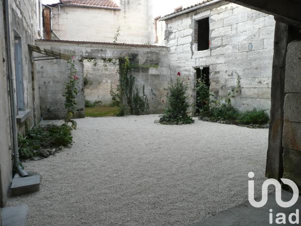 Immeuble à vendre 276 m² Angoulême