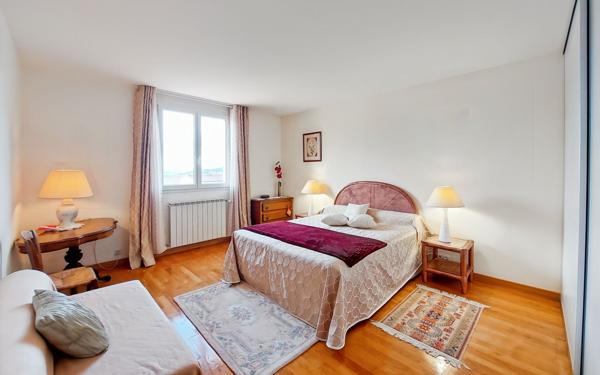 Maison à vendre    4 pièces •  Pierrevert