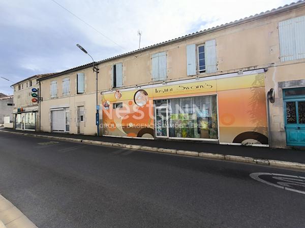 Local commercial Lucon 91.14 m2