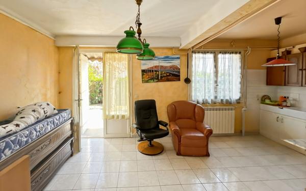 Maison à vendre    4 pièces •  Béziers