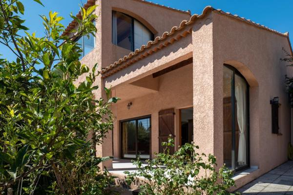 Vente Villa 5 pièces 134 m2 à Bormes-les-Mimosas