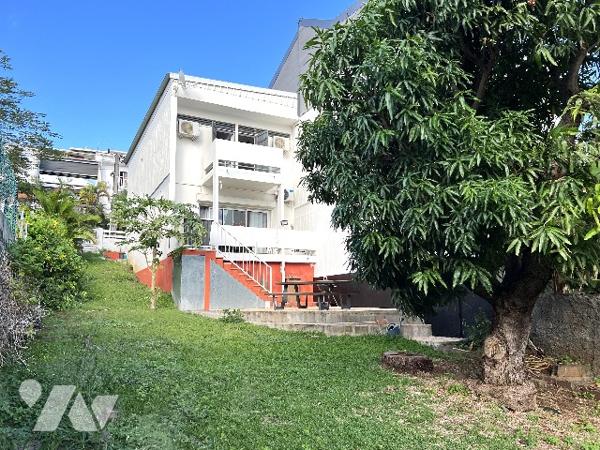 Maison atypique à Montgaillard