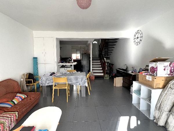 Maison atypique à Montgaillard