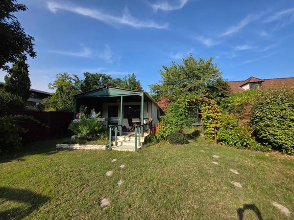 Maison de 7 pièces avec dépendance 30 m² à Neuville-Sur-Oise.