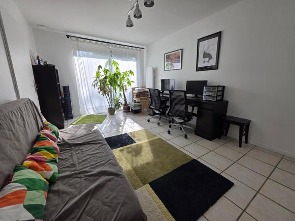 Maison de 7 pièces avec dépendance 30 m² à Neuville-Sur-Oise.