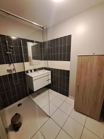 RENNES LES BAINS APPARTEMENT T2 RÉNOVÉ ET MEUBLE AVEC TERRASSE