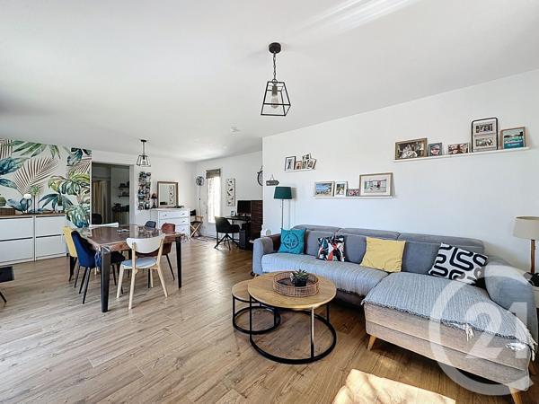 Maison à vendre  4 pièces - 94,45 m 2   GUJAN MESTRAS  - 33
