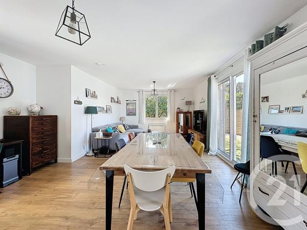 Maison à vendre  4 pièces - 94,45 m 2   GUJAN MESTRAS  - 33