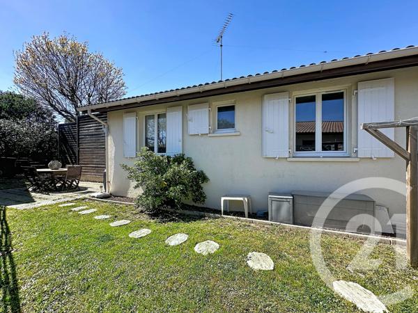 Maison à vendre  4 pièces - 94,45 m 2   GUJAN MESTRAS  - 33