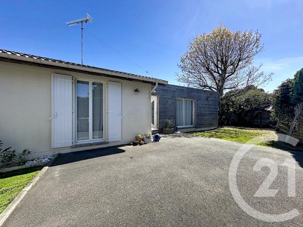 Maison à vendre  4 pièces - 94,45 m 2   GUJAN MESTRAS  - 33