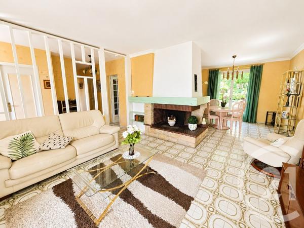 Maison à vendre  4 pièces - 110,01 m 2   ST LAURENT MEDOC  - 33