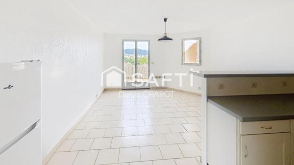 tres beau Studio idéal pour un pied-à-terre ou un investissement locatif attractif