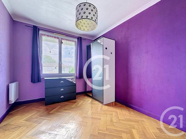 Maison à vendre  5 pièces - 122 m 2   MERPINS  - 16