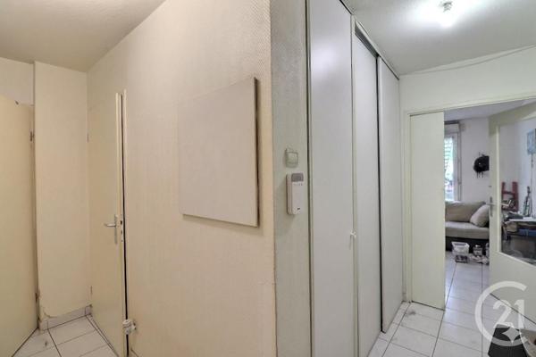 Appartement T2 à vendre  2 pièces - 49,89 m 2   BORDEAUX  - 33