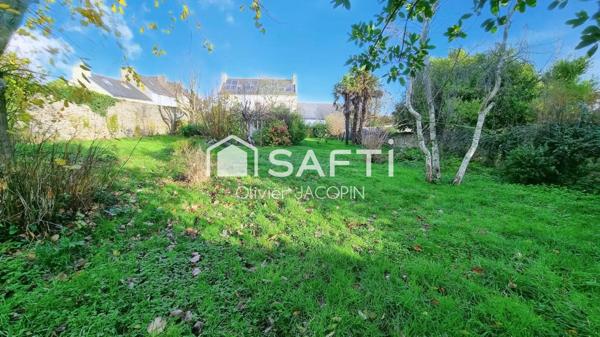 À VENDRE — MAISON DE MAÎTRE AU CŒUR DE LANNILIS