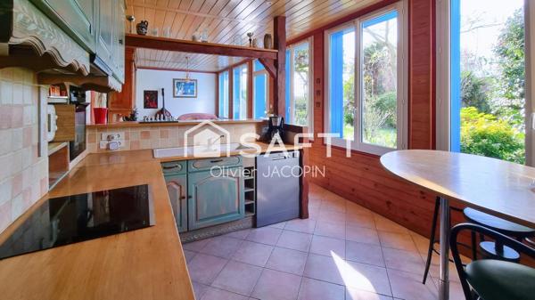 À VENDRE — MAISON DE MAÎTRE AU CŒUR DE LANNILIS