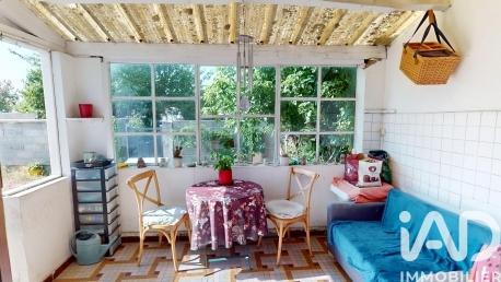 Maison à vendre 6 pièces 174 m² Saint-Yzan-de-Soudiac