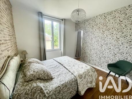 Maison à vendre 6 pièces 174 m² Saint-Yzan-de-Soudiac