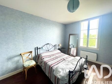 Maison à vendre 6 pièces 174 m² Saint-Yzan-de-Soudiac