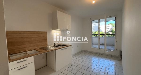 Location Appartement 2 pièces 53.15 m² - Caluire-et-cuire 69300