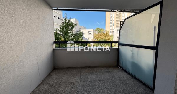 Location Appartement 2 pièces 53.15 m² - Caluire-et-cuire 69300