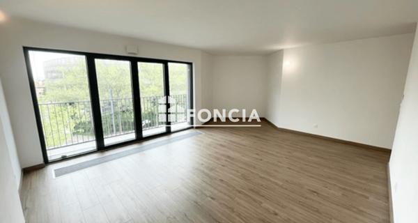 Location Appartement 3 pièces 63.7 m² - Saint-étienne 42000