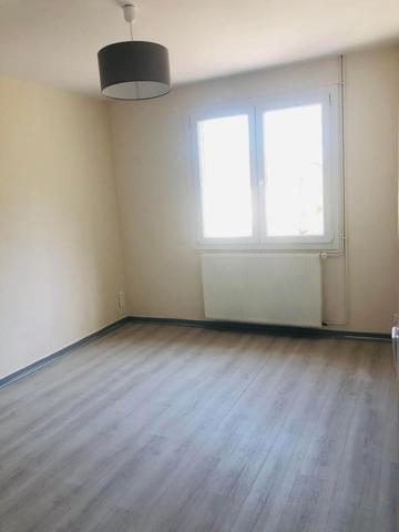 MALVILLE MAISON A LOUER,  
Malville 44260