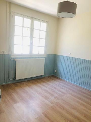 MALVILLE MAISON A LOUER,  
Malville 44260