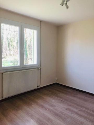 MALVILLE MAISON A LOUER,  
Malville 44260