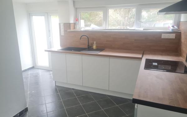 Maison à louer    4 pièces • 99 m2 Tourcoing
