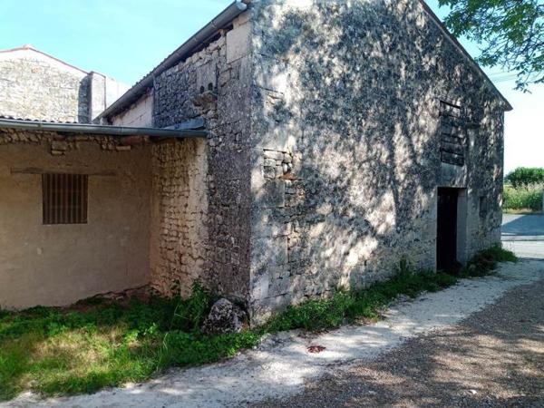 Grange à vendre |  Jonzac |  5 pièces | 160 m²