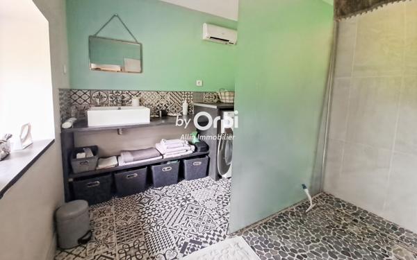 Maison à vendre    6 pièces •  Clugnat