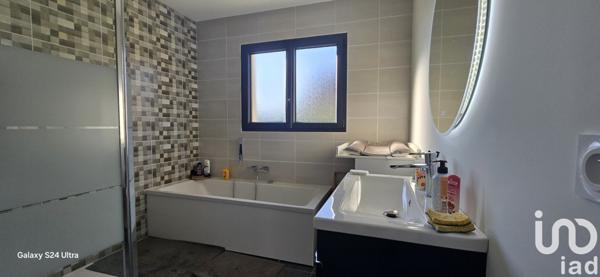 Pavillon 4 pièces de 117 m² à Colombiers (18200)