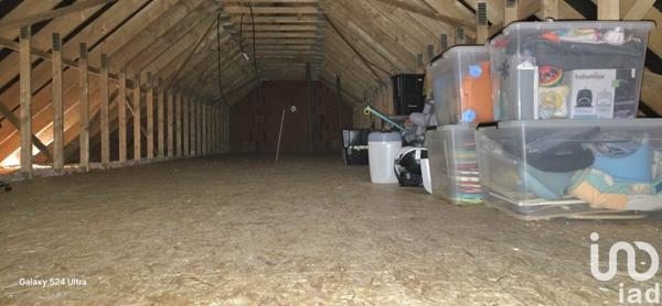 Pavillon 4 pièces de 117 m² à Colombiers (18200)