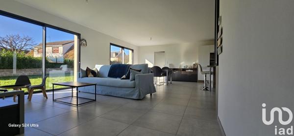 Pavillon 4 pièces de 117 m² à Colombiers (18200)