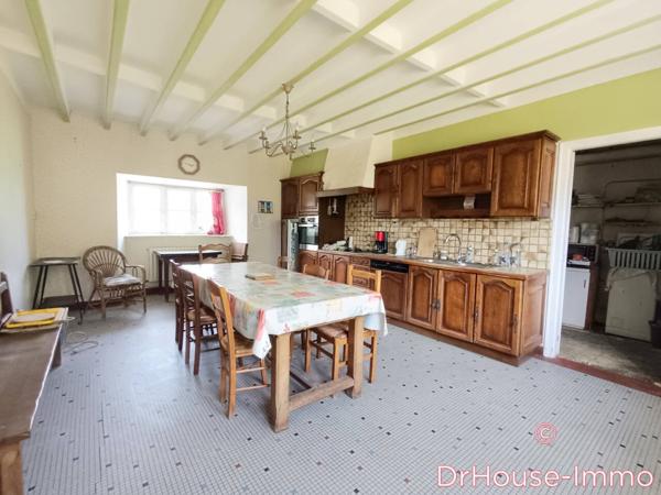 Maison à vendre 13 pièces de 379 m²