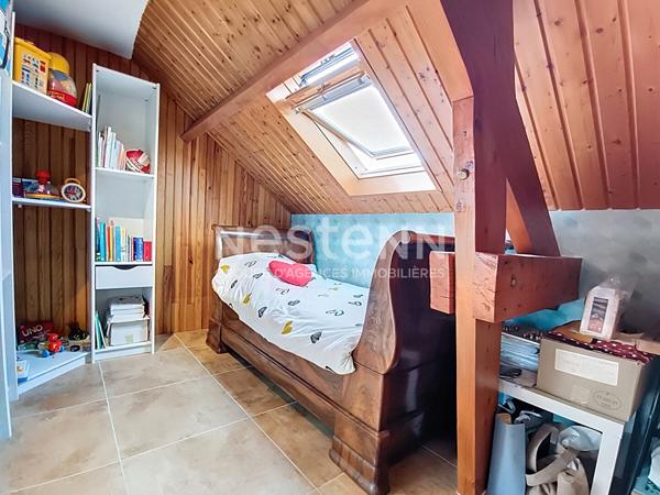 Maison familiale à vendre Cosnac : 5 chambres avec vue dégagée, terrain 2 500 m² et performance énergétique B ? Cosnac