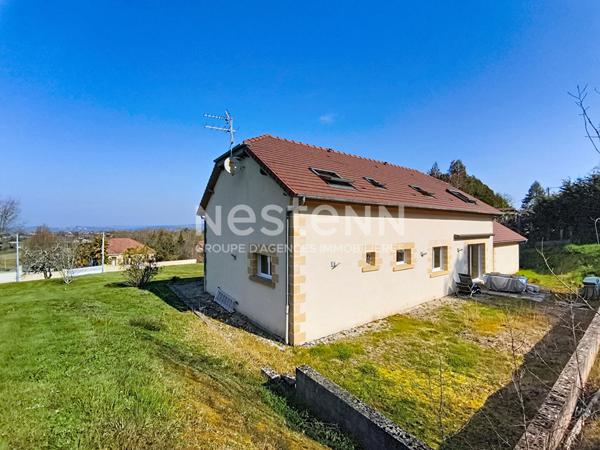 Maison familiale à vendre Cosnac : 5 chambres avec vue dégagée, terrain 2 500 m² et performance énergétique B ? Cosnac